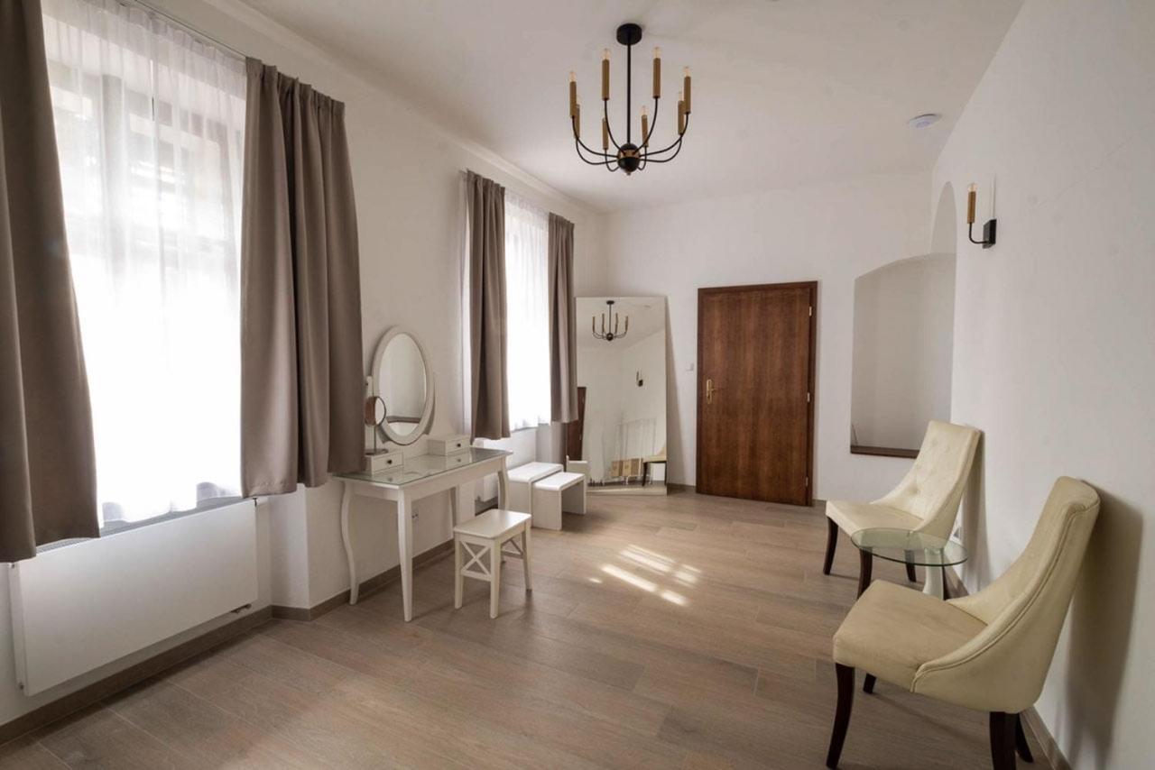 Hotel Penzion Stara Posta Kovalovice Exteriér fotografie